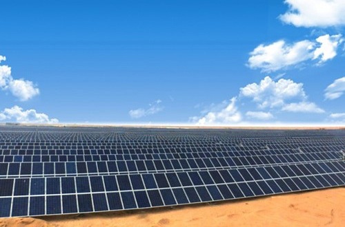 Самая мощная в мире фотоэлектрическая станция (200 МВт) Golmud Solar Park (Китай)