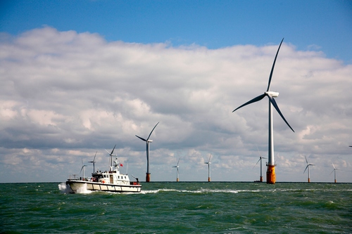  Самая мощная оффшорная ветряная электростанция (300 МВт) Thanet Wind Farm, графство Кент (Англия)