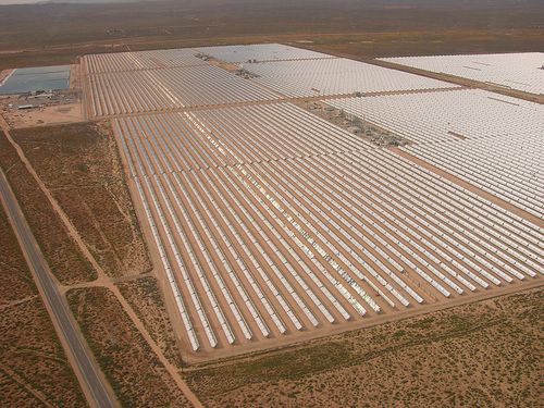 Самая мощная тепловая солнечная электростанция (354 МВт) Solar Energy Generating Systems, Калифорния (США)